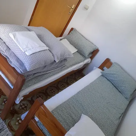 Jahorinska Planinska Kuca ヤホリナ